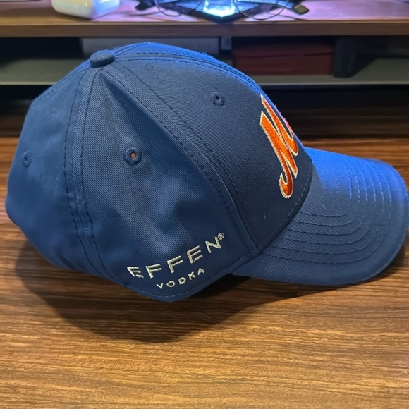 Mets Baseball Cap - Picture 3 of 6